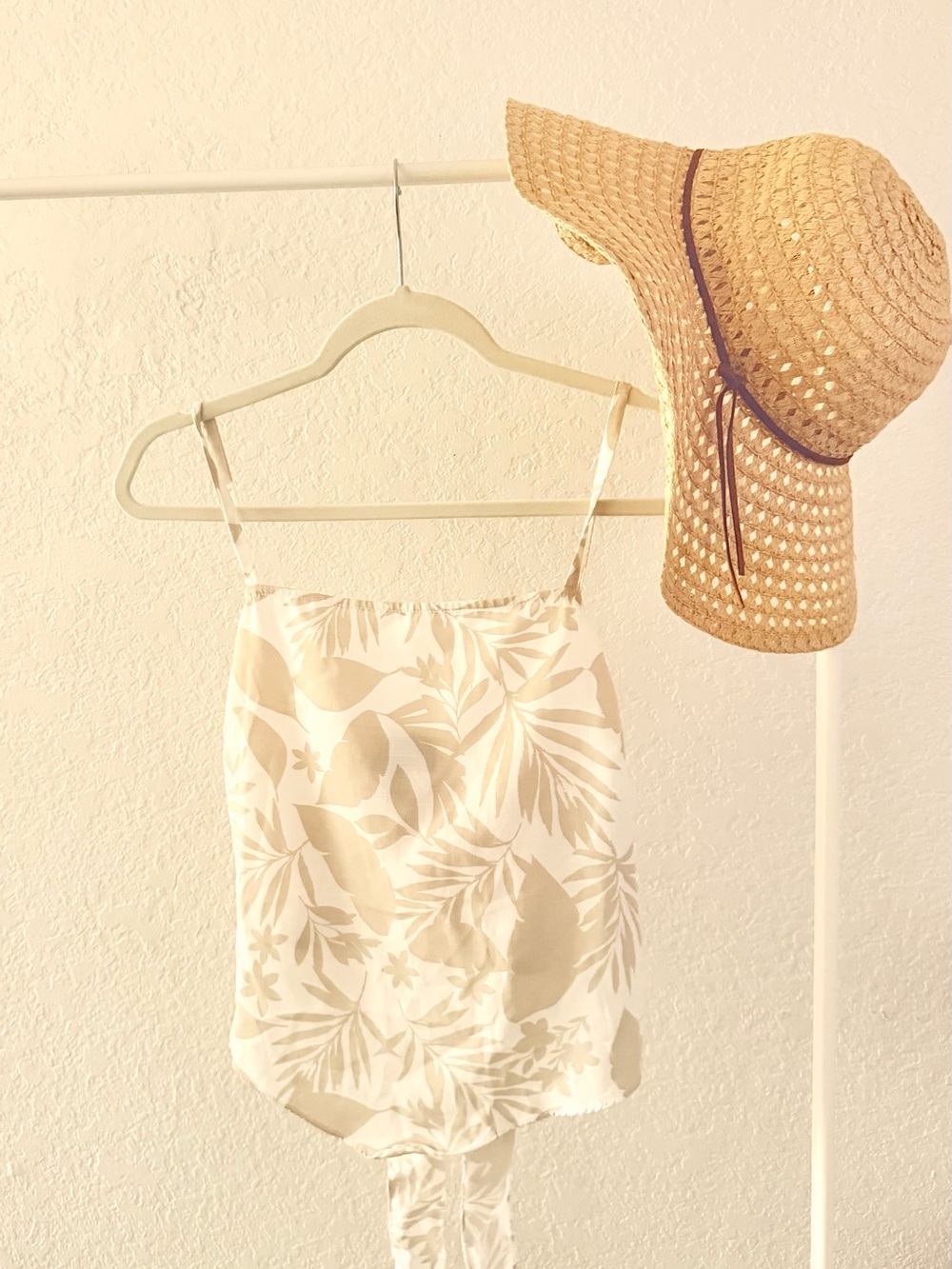 Women's Cream Tropical Print Cami Top